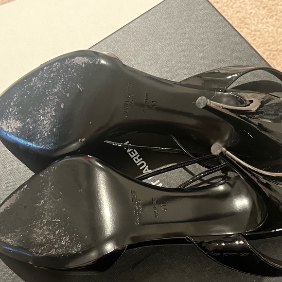 Saint Laurent Black Stiletto Heels with Knotted Detail - Picture 4 of 7